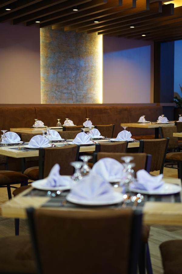 Kew Hotel Tagbilaran Экстерьер фото