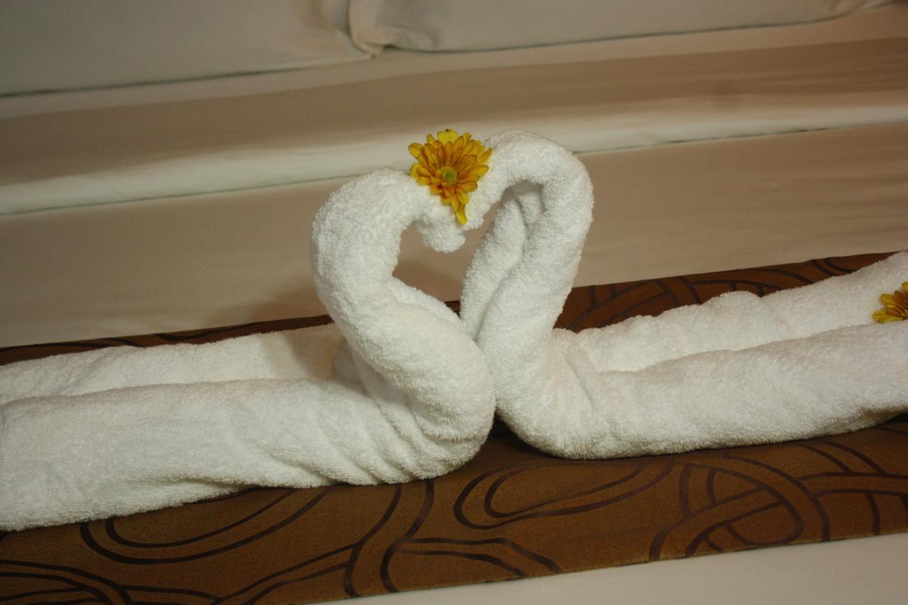 Kew Hotel Tagbilaran Экстерьер фото
